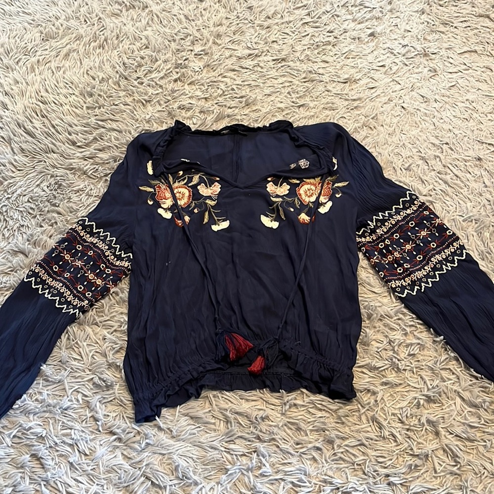 American eagle navy blouse